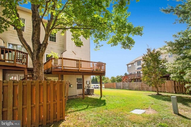 Building Photo - 4101 La Mauricie Loop