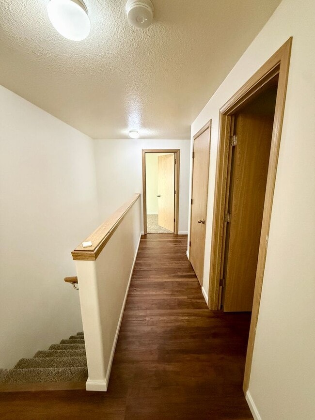 Building Photo - Newly Remodeled 3-Bed, 2.5-Bath Duplex for Rent in Longview