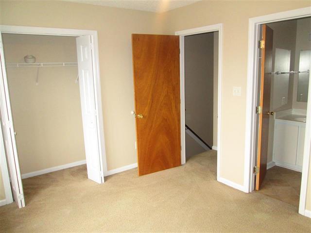 Building Photo - 895 W Pueblo Dr