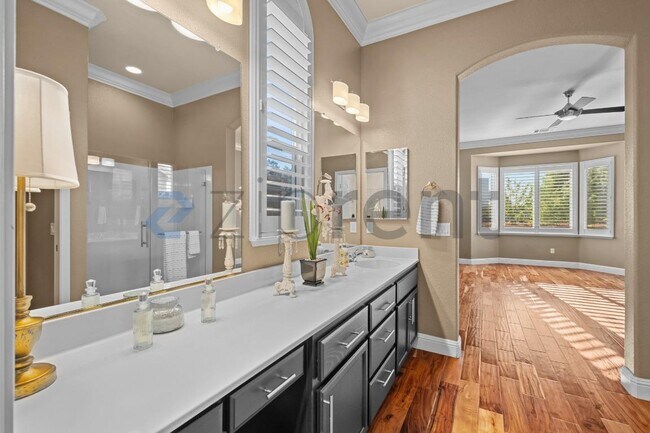 Building Photo - 316 Burr Knot Way