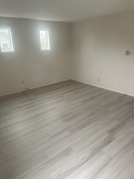 Building Photo - 11912 W 14th Ave