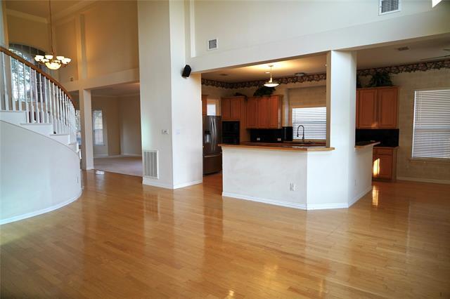 Building Photo - 2416 Geiberger Dr