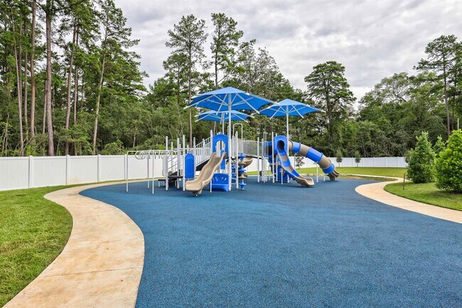 Building Photo - 1363 Landon Hills Dr