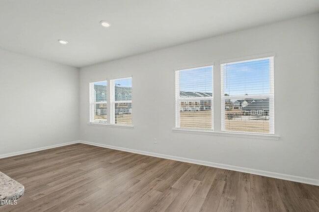 Building Photo - 3020 Everton Ave