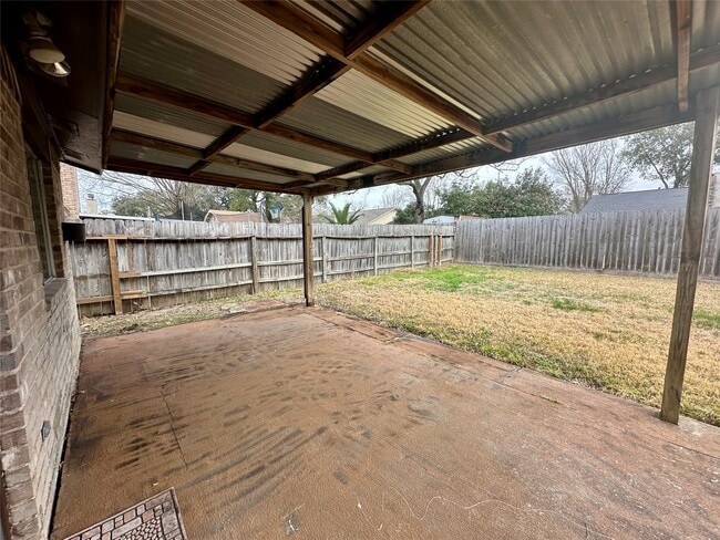 Building Photo - 7646 Western Oak Ln