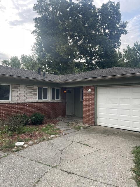 Building Photo - 23484 Larkshire St
