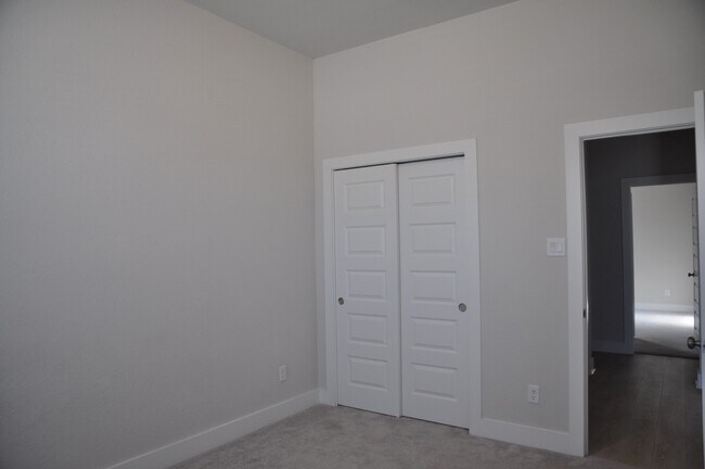 Building Photo - 31822 Grand Orch Ln