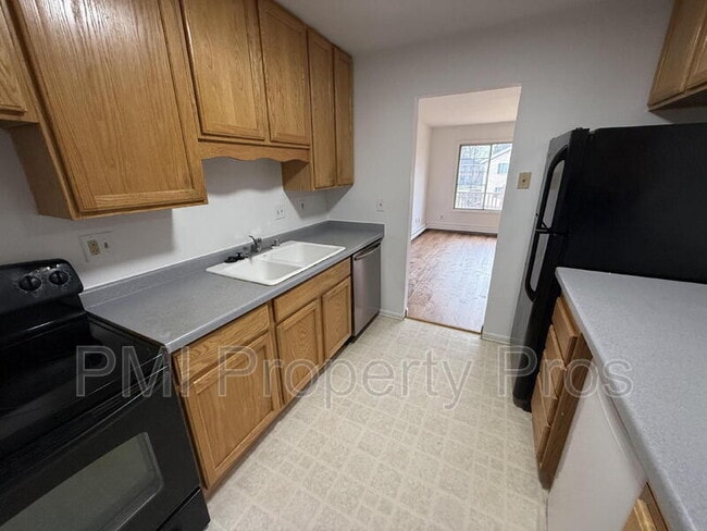 Building Photo - 139 Heidel Rd