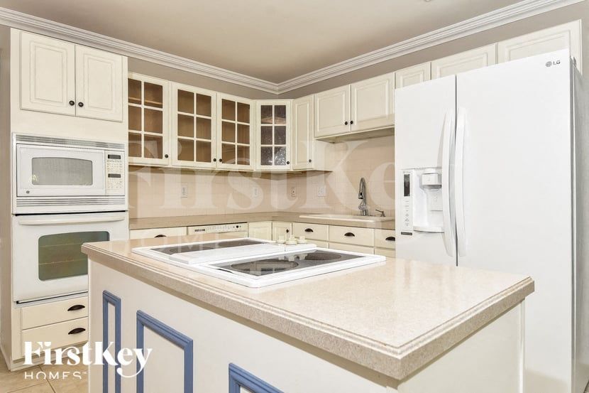 Building Photo - 205 Worthland Ct