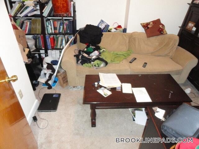 Building Photo - 1223 Beacon St