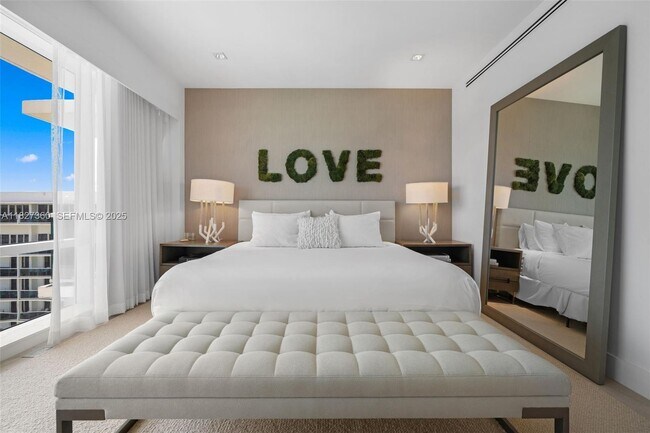 Building Photo - 102 24th St