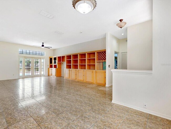 Building Photo - 3943 Ocita Dr