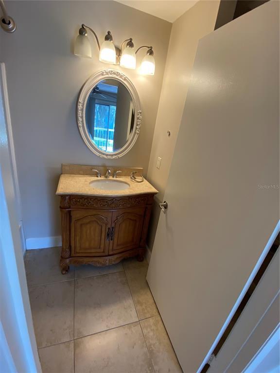 Building Photo - 711 Sugar Bay Way