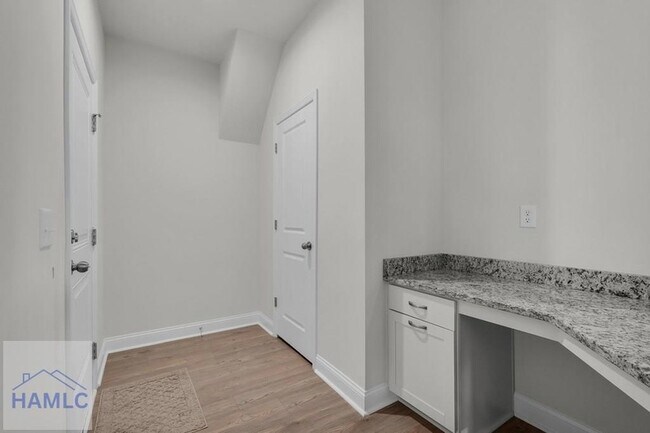 Building Photo - 268 Loblolly Ln