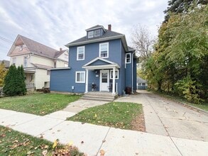 Building Photo - 216 E South St