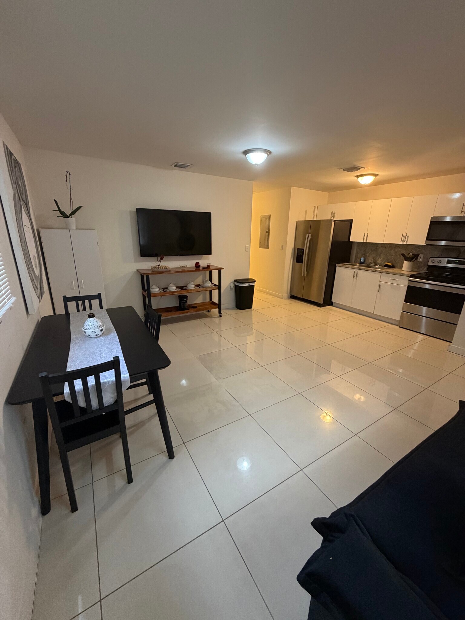 Building Photo - 1132 NW 38th St