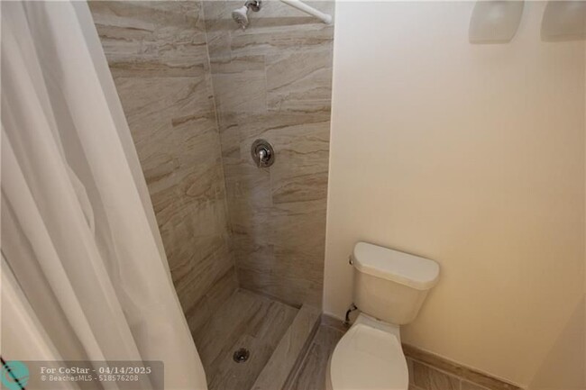 Building Photo - 8799 NW 35th St