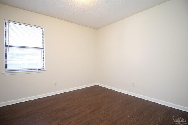 Building Photo - 5205 Charbar Dr