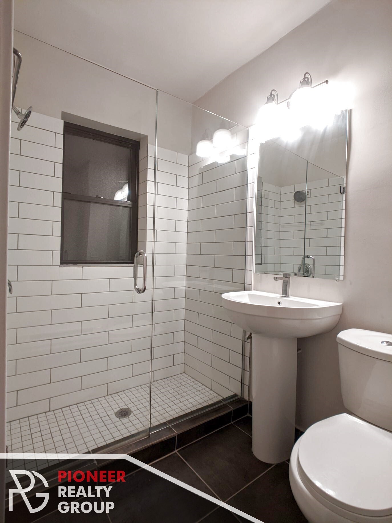 Building Photo - 2424 N Kedzie Blvd