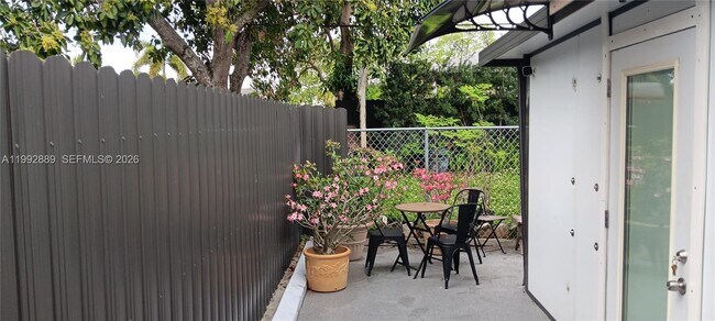 Building Photo - 6761 Branch St