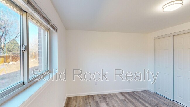 Building Photo - 7336 Franconia Dr