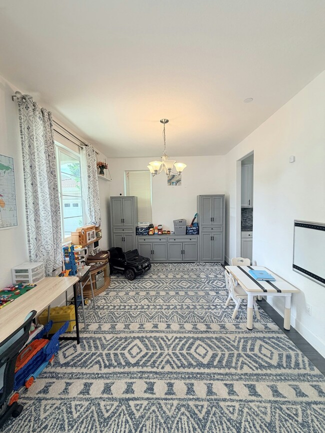Building Photo - 2276 Acero Ct