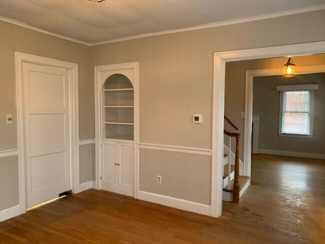 Building Photo - Chevy Chase Charmer     240318
