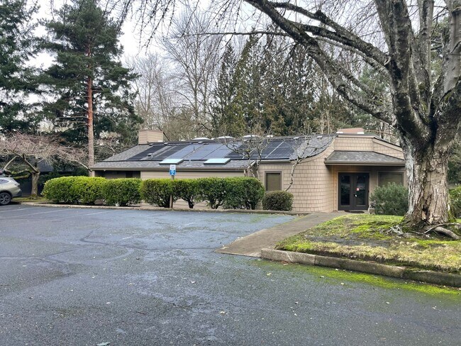 Building Photo - 2 Bed 2 Bath Corner Condo ~ Cedar Mill w/ Washer & Dryer, Parking and Pool! Convenient to Nike, S...