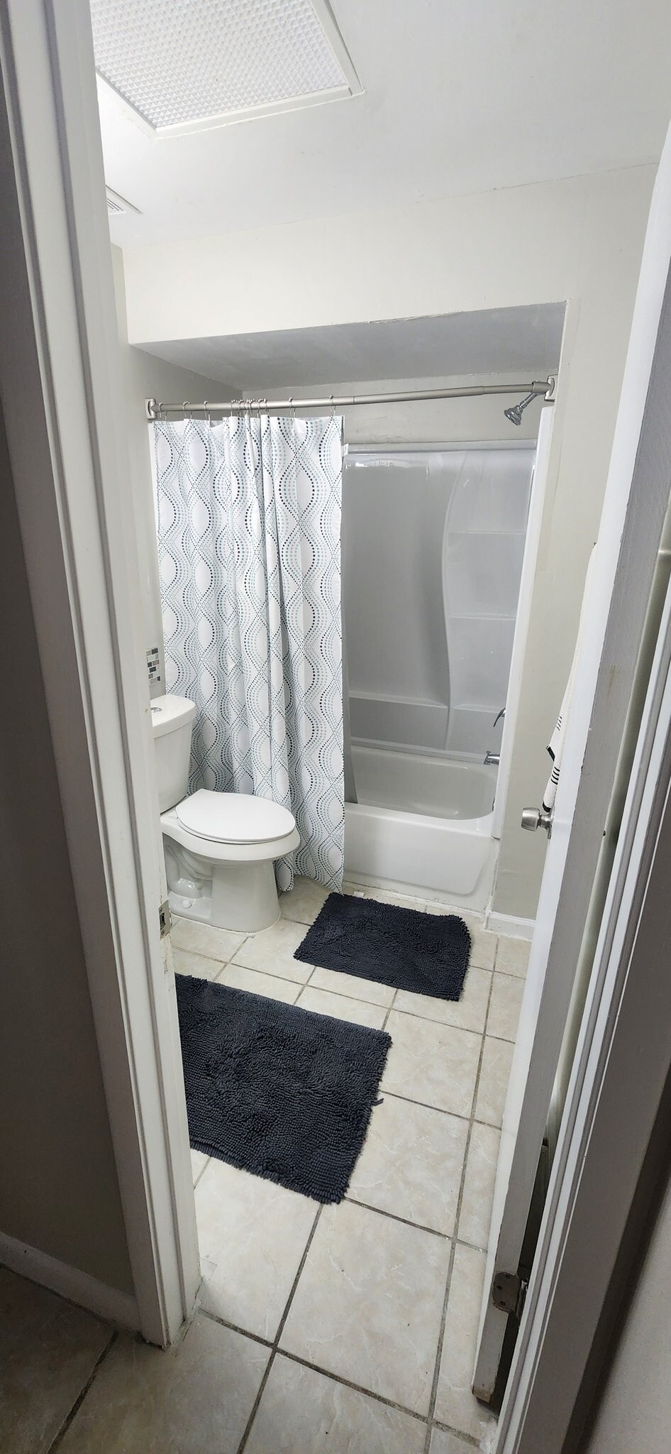 Building Photo - 10519 Wyndcliff Dr