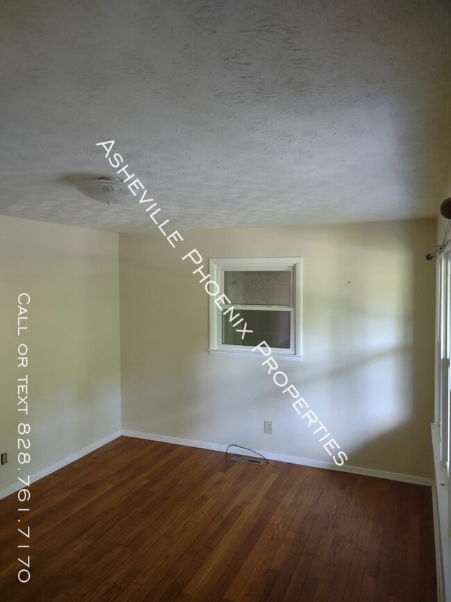 Building Photo - 509 Wilson Ave