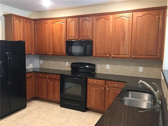 Building Photo - 5213 Spyglass Ln