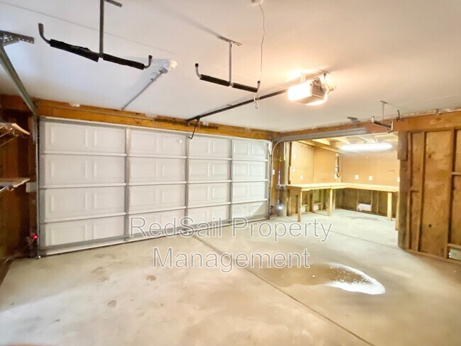Building Photo - 256 R Hunts Neck Rd