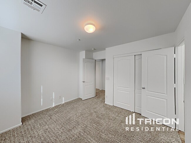 Building Photo - 7608 Symmetry Ct