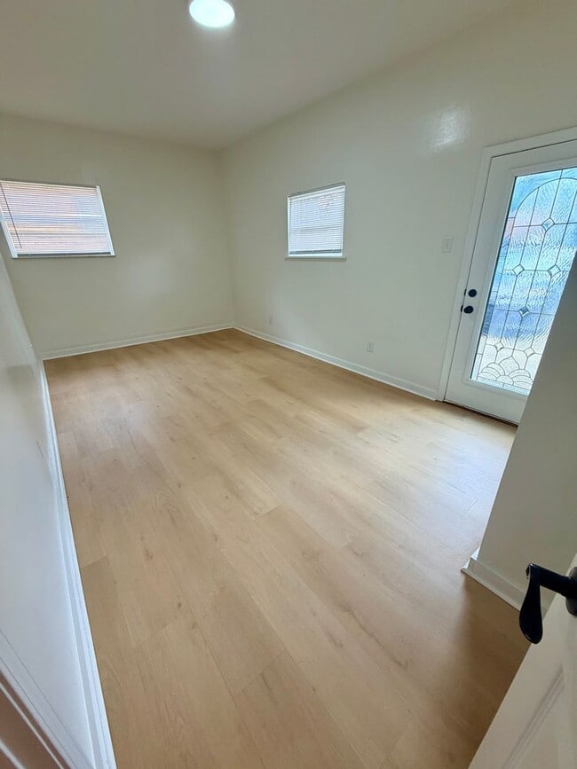 Building Photo - 505 Anniston Dr