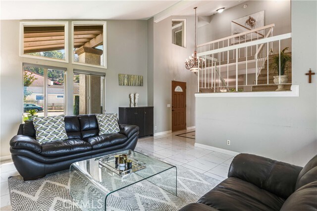 Building Photo - 3019 Carolwood Ln