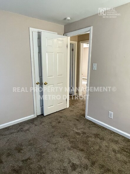 Building Photo - 18935 Indiana St