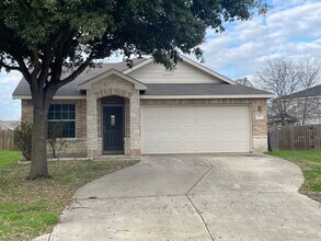 Building Photo - 3 BEDROOM PLUS OFFICE, COMMUNITY POOL, BELTON ISD