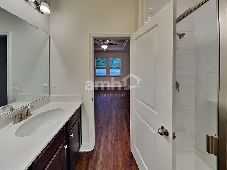 Building Photo - 2828 Ponds Trl