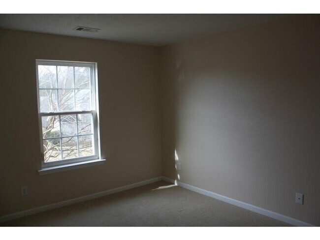 Building Photo - 3226 Deer Valley Dr NW