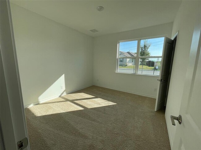 Building Photo - 101 Thurman Holt Rd