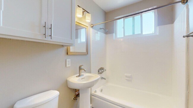 1BR/1BA - C - Flats on Elk