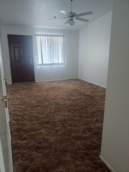 Living Room - 2692 W Williams St