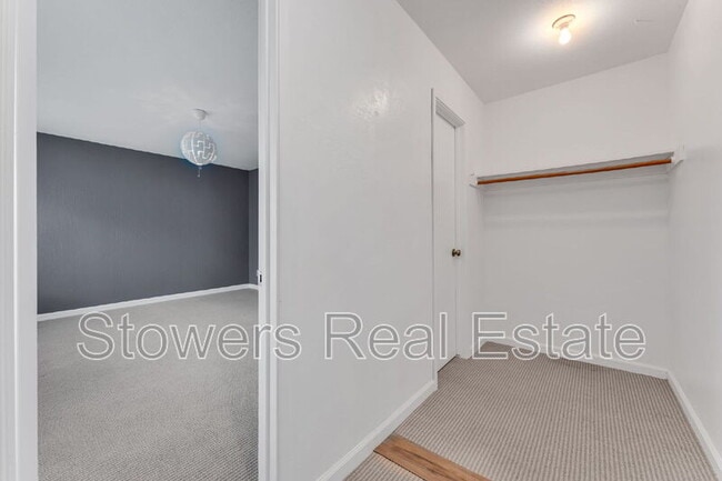 Building Photo - 503 Woodminster Dr