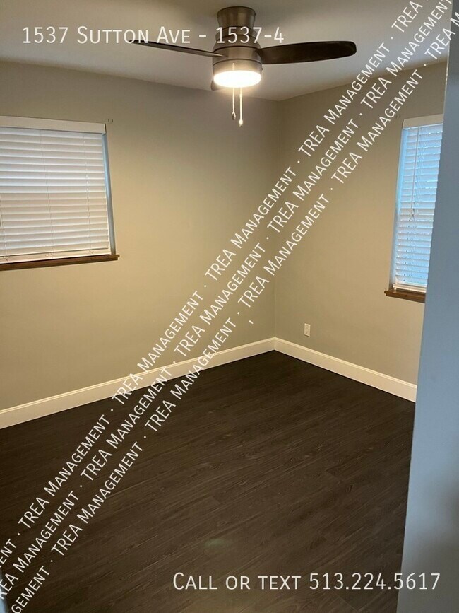 Building Photo - 1537 Sutton Ave