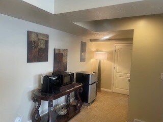 Building Photo - 8728 S Leafwood Ln