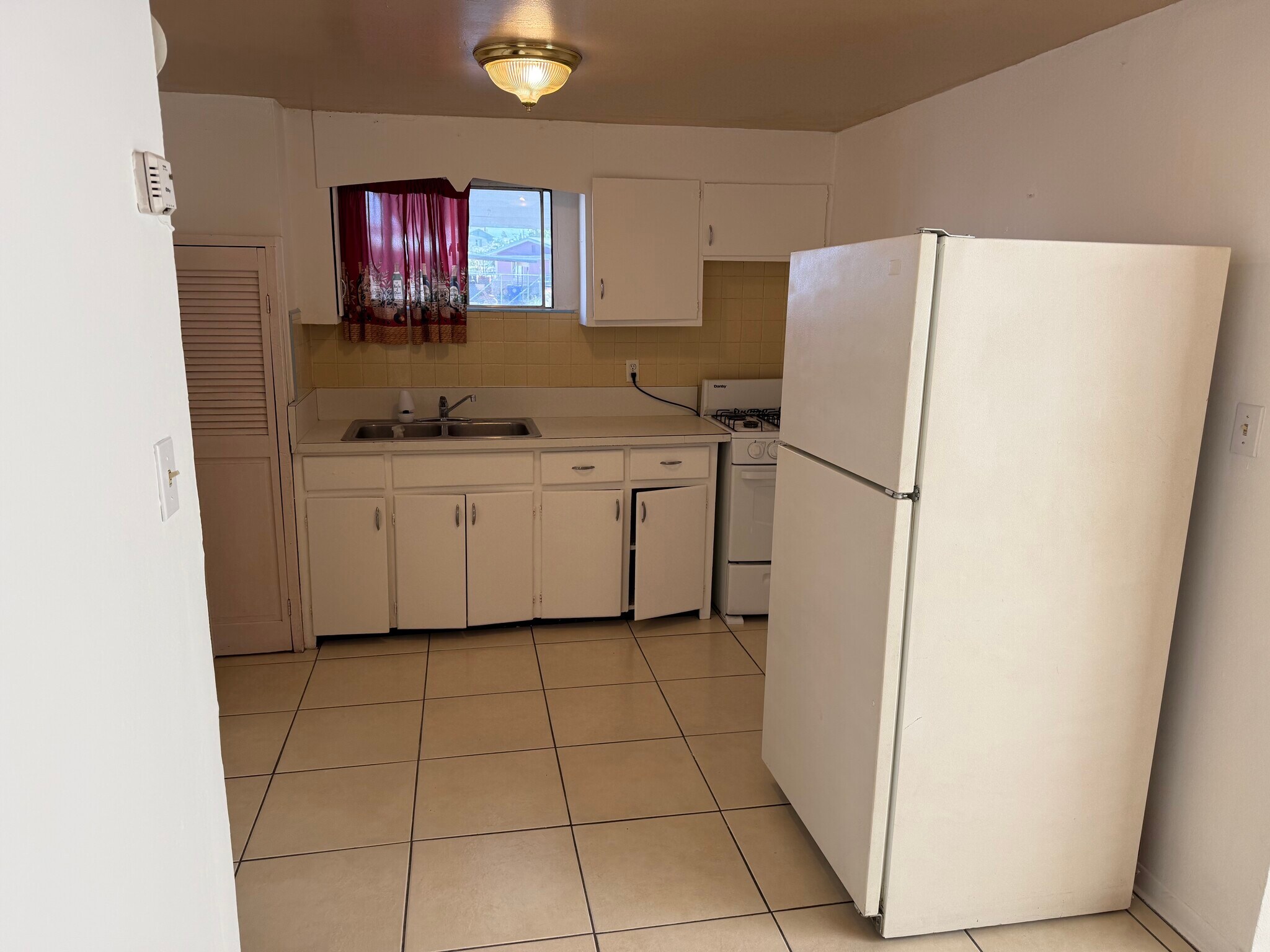 Building Photo - 7772 Ranchland Dr