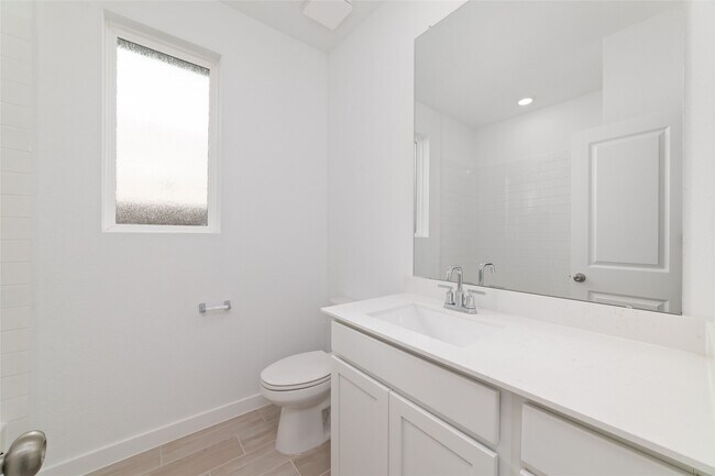 Building Photo - 6610 Sunset Velvet Dr