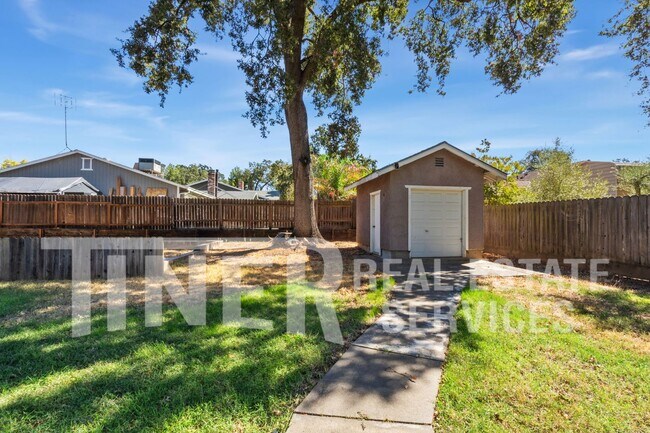 Building Photo - 6128 Mariposa Ave
