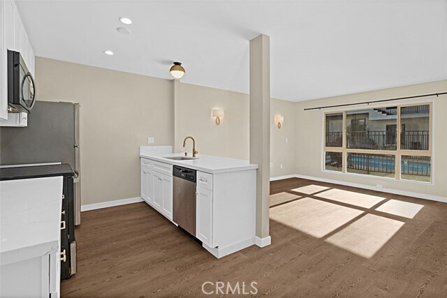 Building Photo - 6679 Linda Vista Rd