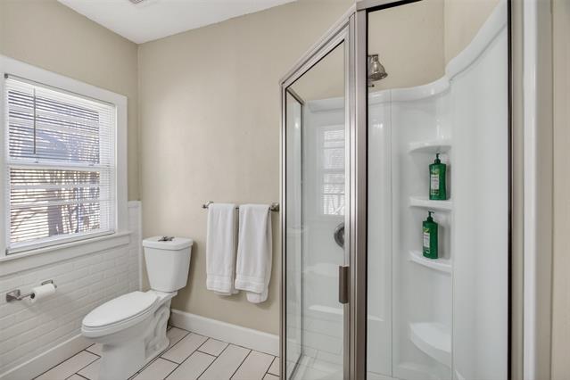 Building Photo - 3315 Rogers Ave